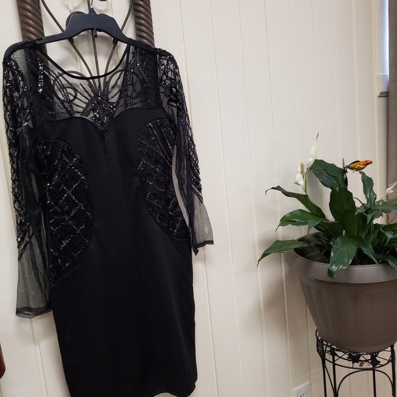 Sequence black dress - Picture 3 of 3